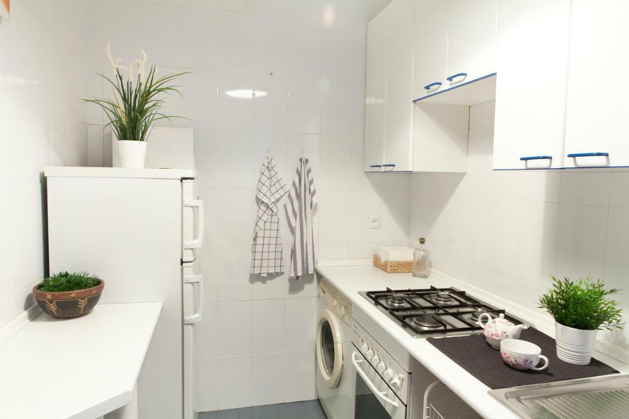 Segovia Apartment Madrid Bagian luar foto